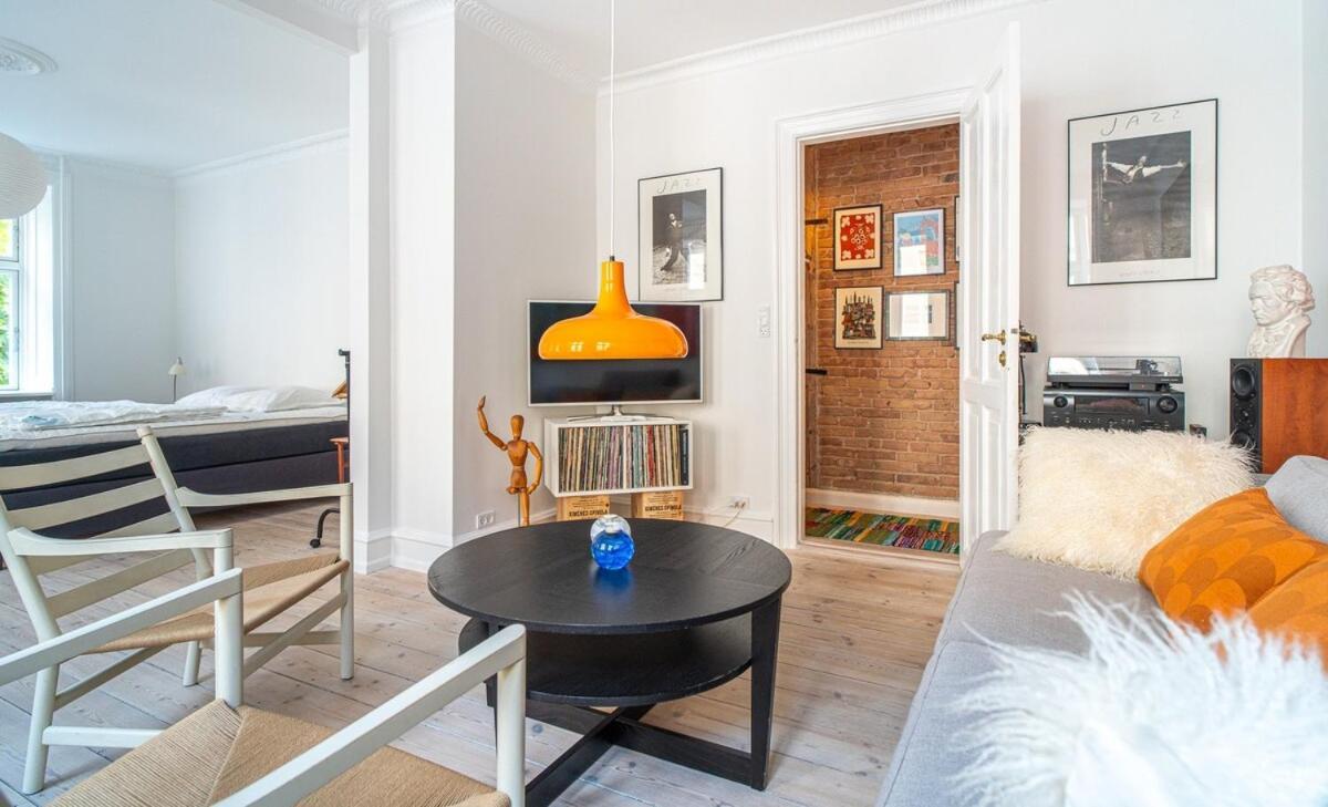 Stylish & Spacious In Trendy Norrebro Copenhaga